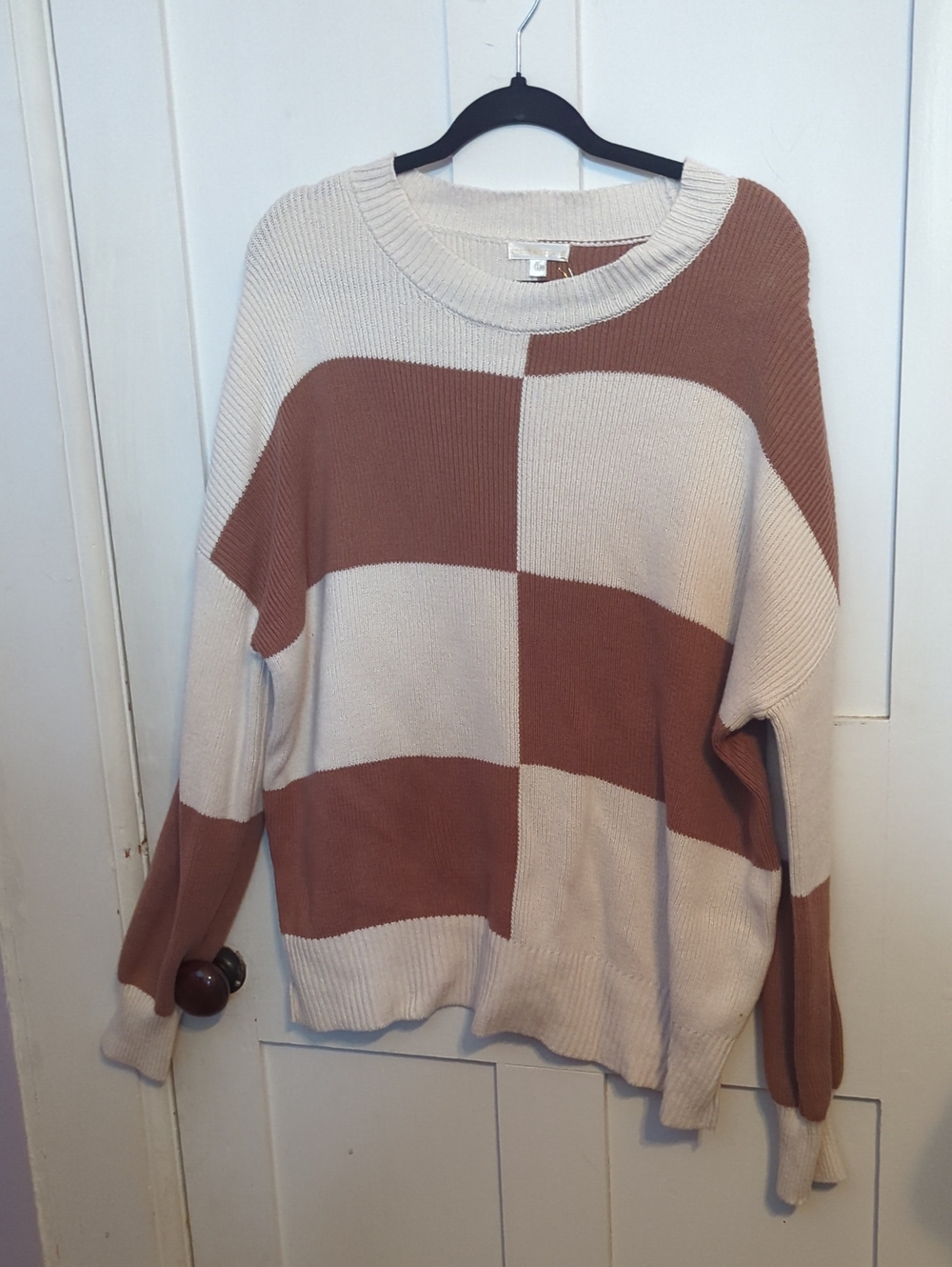 Moon & Madison Long Sleeve Color Block Sweater. Worn Once.